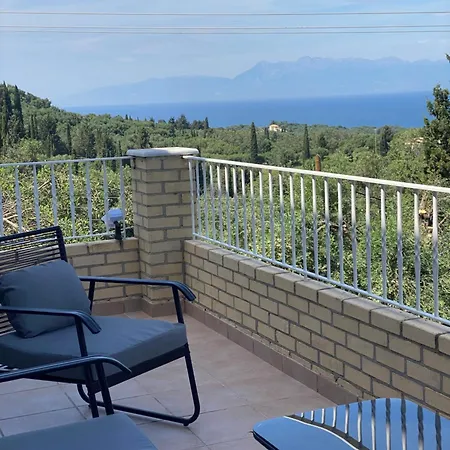 Sea View House * Astrakeri