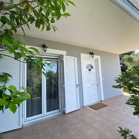 Sea View House *