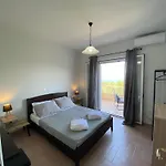Sea View House * Astrakeri
